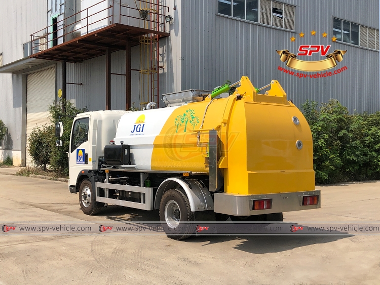 5 CBM Kitchen Waste Disposal Truck Sinotruk HOWO - LB 5 CBM Kitchen Waste Disposal Truck Sinotruk HOWO - LB